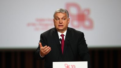 Орбан: Като деца се ваксинирахме със съветски ваксини и сме добре
