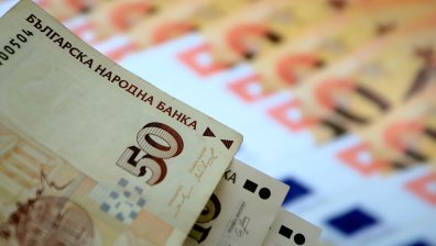 По какъв курс ще обменяме левовете в евро от 1 януари 2026 г.