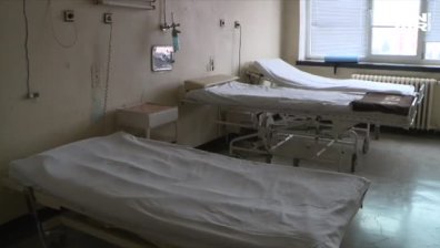 Над 1000 лв. дарение от Сатиричния театър получи АГ отделението в Перник