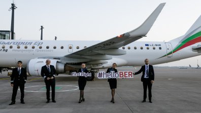 Новото летище Бранденбург "Вили Бранд" посрещна първия полет на "България Еър“