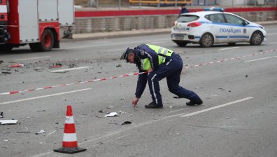 Само за едно денонощие: Двама загинали и 24-ма ранени при 21 тежки катастрофи