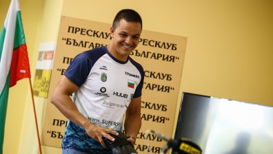 Цанко Цанков се изправя пред ново предизвикателство, ще преплува близо 40 км в Тихия океан
