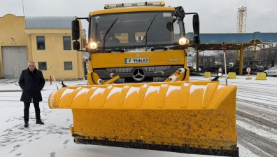 484 снегорина почистват пътищата в страната в момента