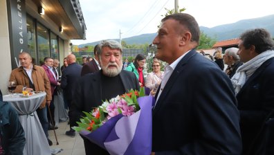 Домът на изкуството на Вежди Рашидов: Откри галерия на свое име