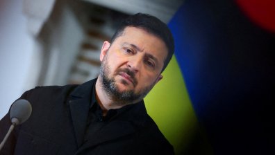 Двама загинаха при руски удар в Запорожка област, Зеленски иска от ЕС твърда позиция