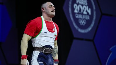 Министър Глушков подсигури участието на щангистите ни на Олимпиадата в Париж