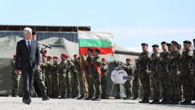 България няма да признае референдумите на Русия, армията има готовност