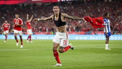 С гол на Ди Мария "Бенфика" спечели дербито с "Порто"