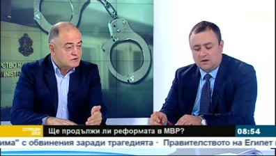 Реформите в МВР: Малко пари, умишлено противопоставяне
