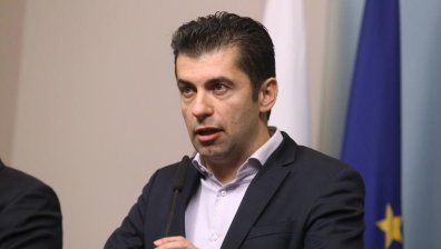 ИТН и "Демократична България" подкрепят Петков за делегация в Киев, БСП не дава отговор