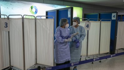 Ваксинират първите сто души в Гърция на 27 декември