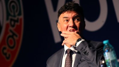 Преизбраха Михайлов за шеф на БФС, победи Бербатов с 11 гласа