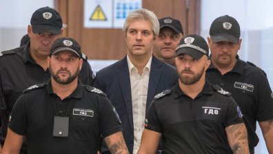 ПП: Преместването на Коцев и Барбутов в затвора е политически натиск