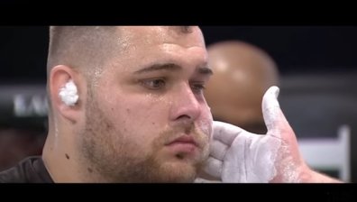 Спорт? Биенето на шамари набира скорост в Румъния, играчите си тръгват с изкривени лица