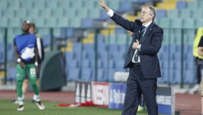 Официално и без изненада: Дерменджиев сменя Петев в "Лудогорец"