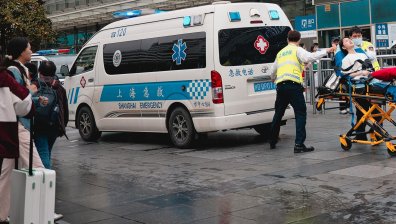 Девет души загинаха при експлозия във фабрика за фойерверки в Китай