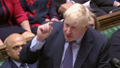 Британският парламент гласува отлагане на Brexit