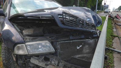 19 души са ранени в 12 катастрофи за ден