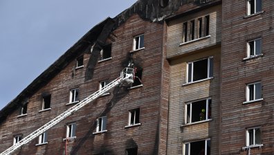 Дървеният хотел в Турция взе десетки жертви при пожара