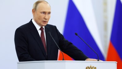 Путин: Трябва да спрем налагането на чужди ценности на децата и изкривено тълкуване на историята