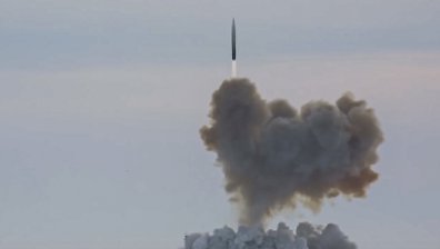 Южна Корея: КНДР ще се самоунищожи, ако пребегне до ядрено оръжие 