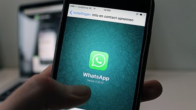WhatsApp с проблеми заради разпространението на детска порнография