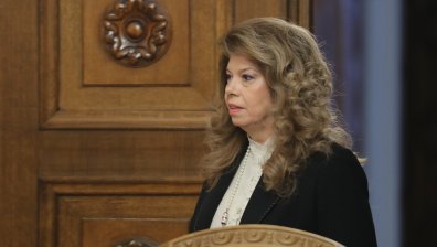 Йотова: Опасността от ескалация на конфликта е голяма и засяга целия регион на Близкия изток