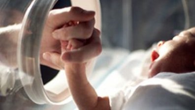 На всеки 30 секунди умира недоносено бебе