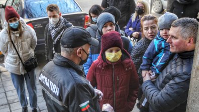 52 000 украинци останаха в страната ни, 20 000 от тях са деца