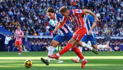 "Атлетико" (Мадрид) абдикира от битката за титлата след равенство с "Еспаньол"