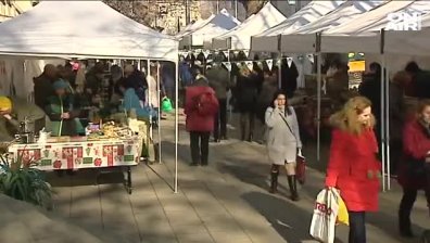 Автентични храни от натурални продукти на столичен базар