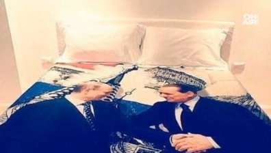 Берлускони подари спално бельо на Путин