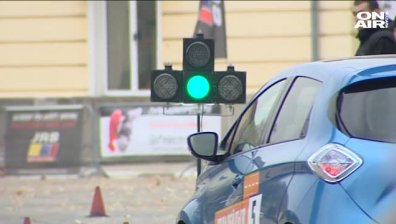 Кампания за безплатни уроци за безопасно шофиране при зимни условия стартира в София