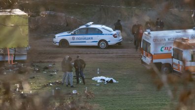 Изписаха от ВМА приетите за лечение мигранти, открити до Локорско