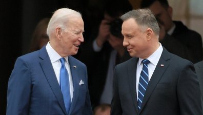 Байдън към Дуда: САЩ и НАТО ще ви помогнем, ако Путин реши да атакува Полша