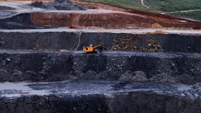 Двама загинали и един изчезнал при инцидент във въглищна мина в Испания