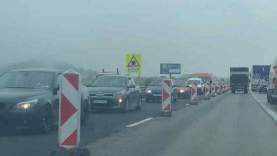 Голяма тапа от коли се образува на АМ "Тракия"