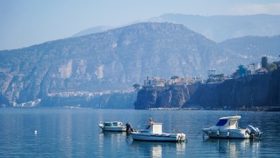Италианците загърбват курорти с хотели, търсят уединени вили за лятото