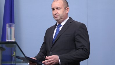 Румен Радев на Националното тактическо учение "Ответен удар - 2019"