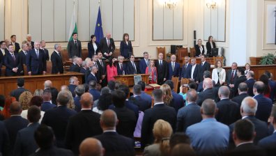 Депутатите единодушно приеха ново удължаване на действащия бюджет