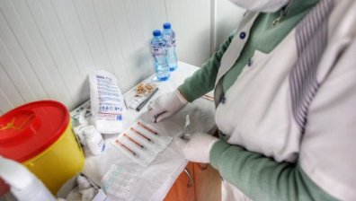 Пристигнаха нови 31 200 дози от ваксината на AstraZeneca