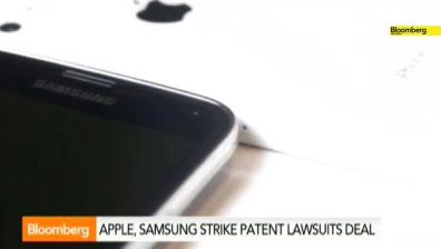 Apple и Samsung се споразумяха