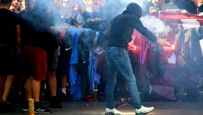 Полицейски блокади в София заради Вечното дерби, очакват се сблъсъци по улиците