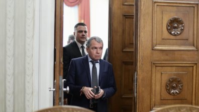 Тошко Йорданов: Гюров ще замита ли следите от петроханската педофилска схема на ПП-ДБ?