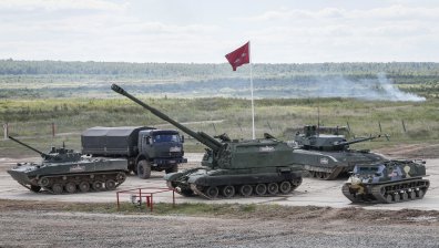 Русия разполага най-новите си гаубици до границата с Финландия