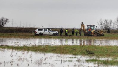 Риск от свлачище край Благоевград, подпомагат засегнатите от дъждовете райони