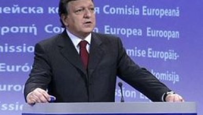 Барозу няма да посети Украйна по време на Евро 2012