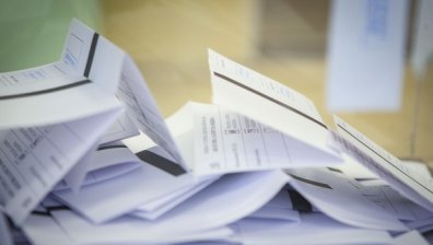 Българи в чужбина искат гласуване по пощата и повече секции