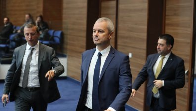 Лют скандал в парламента заради Еврозоната и Законa за БНБ (+ВИДЕО)