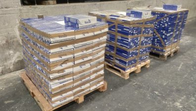 Хванаха 33 700 кутии контрабандни цигари в камион на "Лесово"